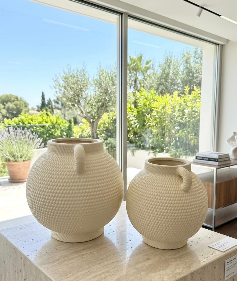 Ivory Granule Vase Set